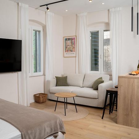 Scala Suites Сплит Екстериор снимка